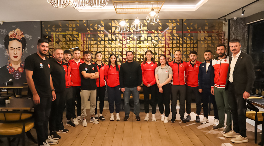 EMRULLAH GÜLER BİATHLON MİLLİ TAKIM KAMPINI ZİYARET ETTİ