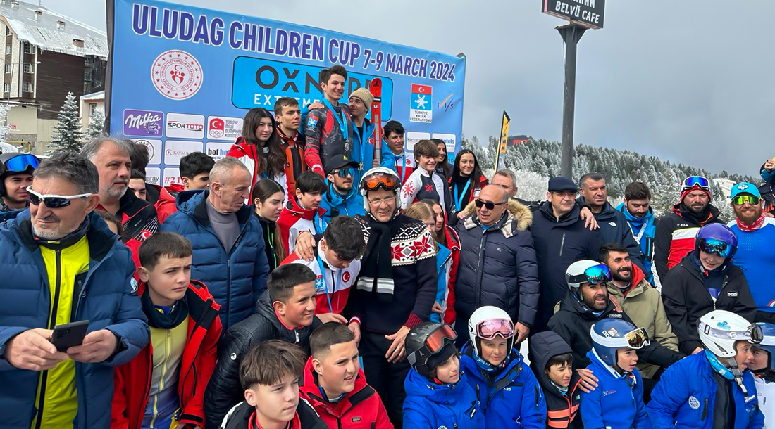 FIS ÇOCUK KUPASI ULUDAĞ’DA YAPILDI