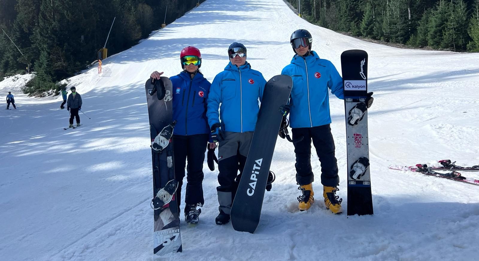 SNOWBOARD MİLLİ TAKIMI BURGARİSTAN'DA KAMPTA